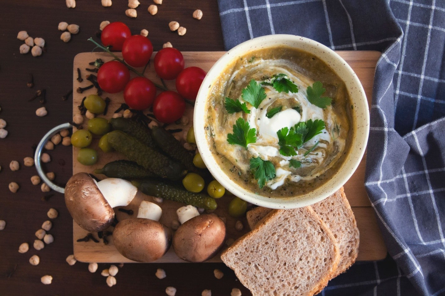 How to Choose Soup Mix Online for Creamy Vegetarian Soups